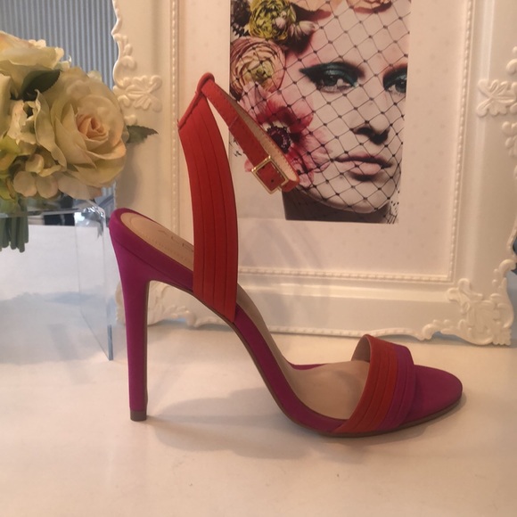 New Ankle Strap Heels - Picture 5 of 13